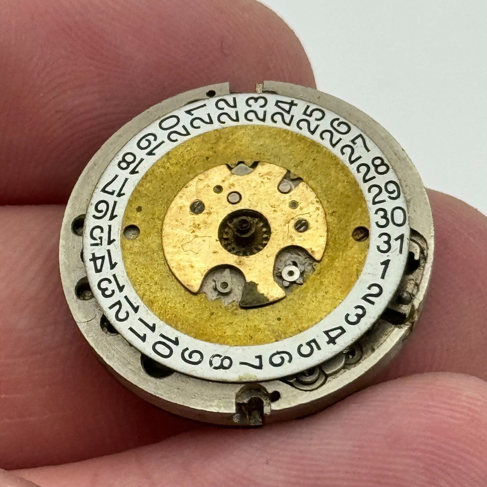 23.8mm F.Mauthe 612 German Manual Wind 17 Jewels Watch Movement Vintage PARTS