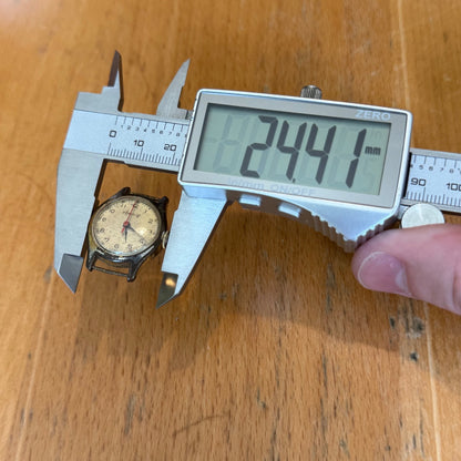 22mm Vintage Accurist Sweep Seconds 15 Jewels Manual Wind Watch PARTS / REPAIR