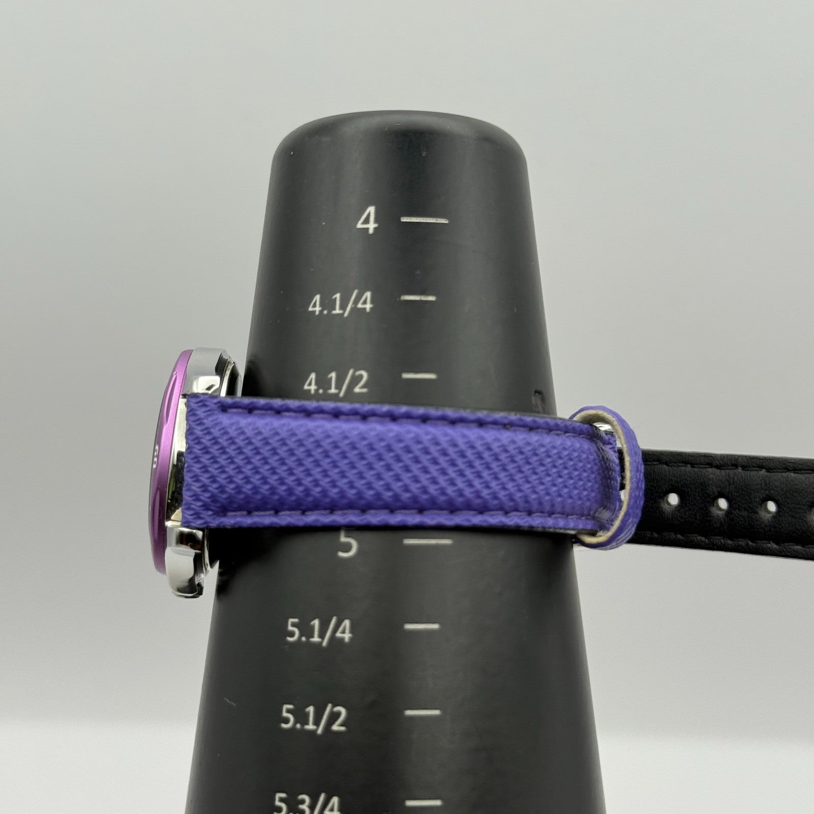 Lorus Quartz Watch White Dial Purple Strap Bezel Japan Working 26mm New Battery