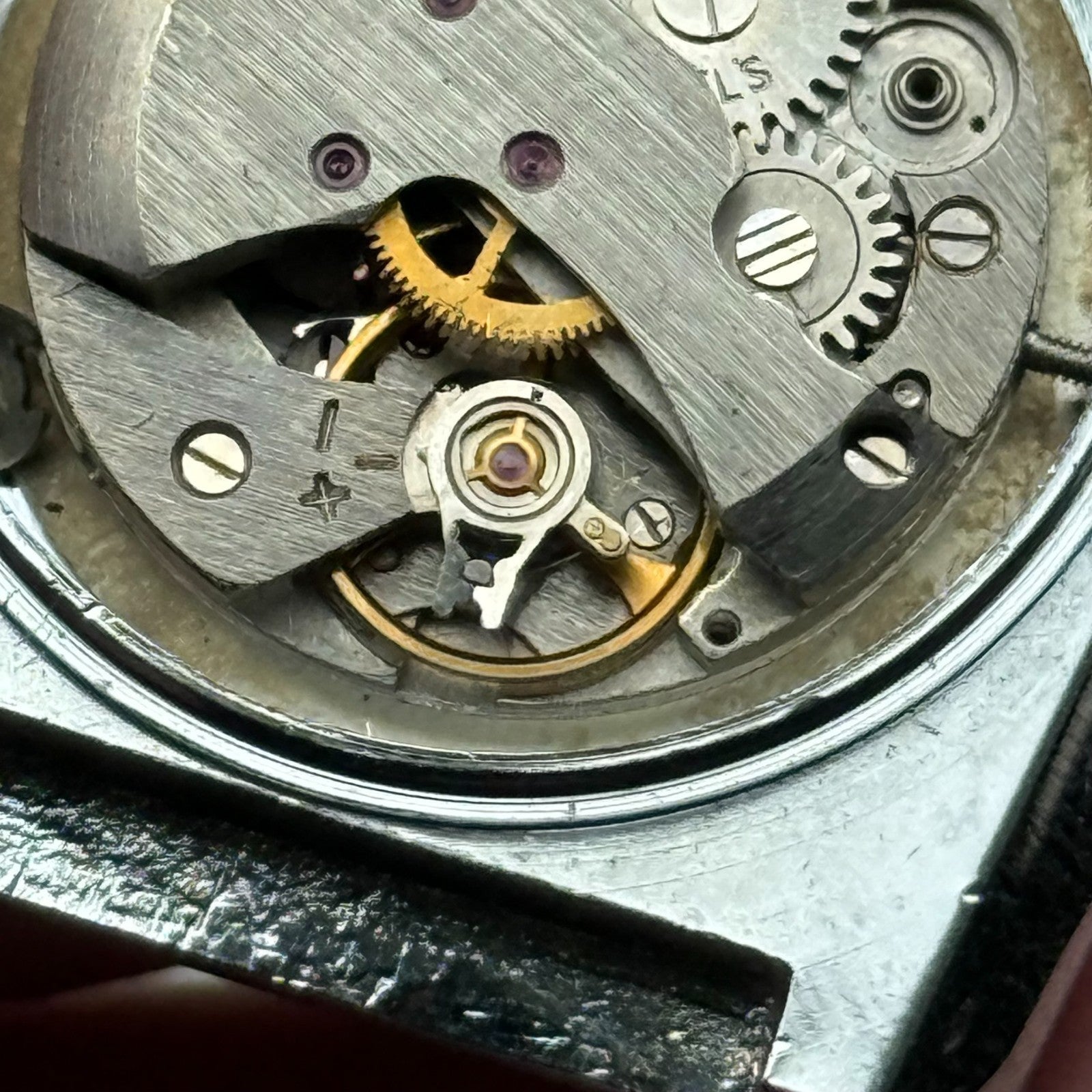 33mm Vintage Werax 17 Jewels 2009.n Shockproof Manual Wind Watch PARTS