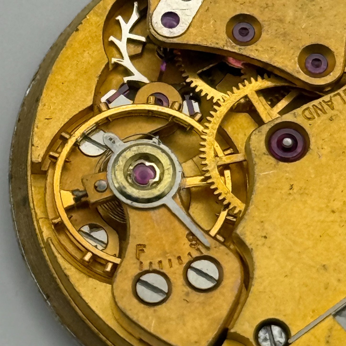 Smiths De Luxe Garrard 18 Jewels Watch Movement Manual Wind Vintage Parts 26.8mm