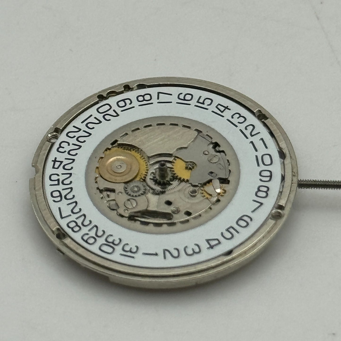 23.8mm ETA 555.411 Swiss 5 Jewels Quartz Partial Watch Movement Vintage PARTS L