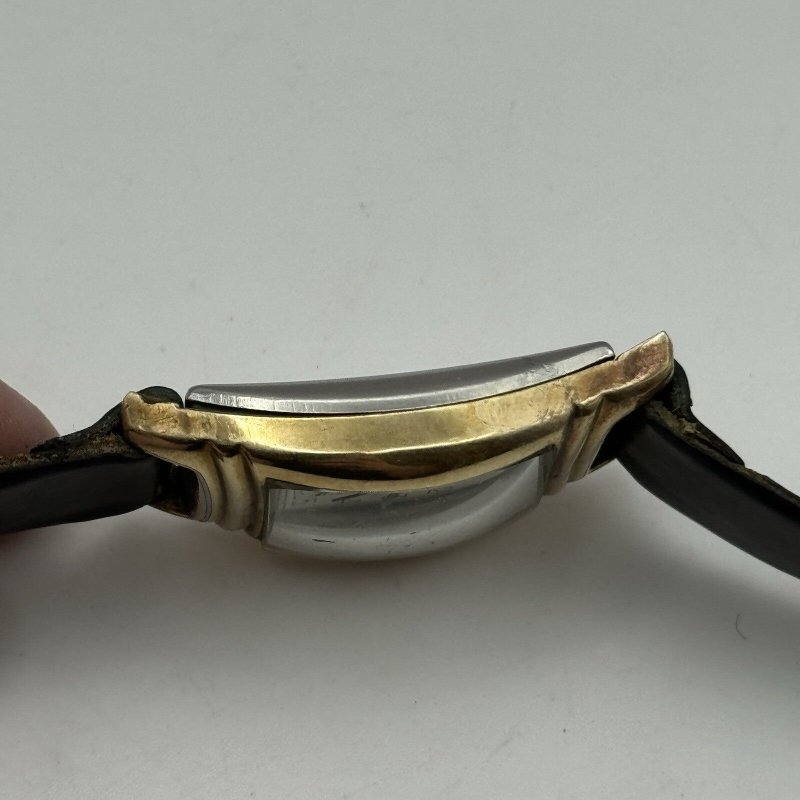 24mm RUNNING Gruen Precision 115 Curved Art Deco Tank Watch Vintage TO RESTORE