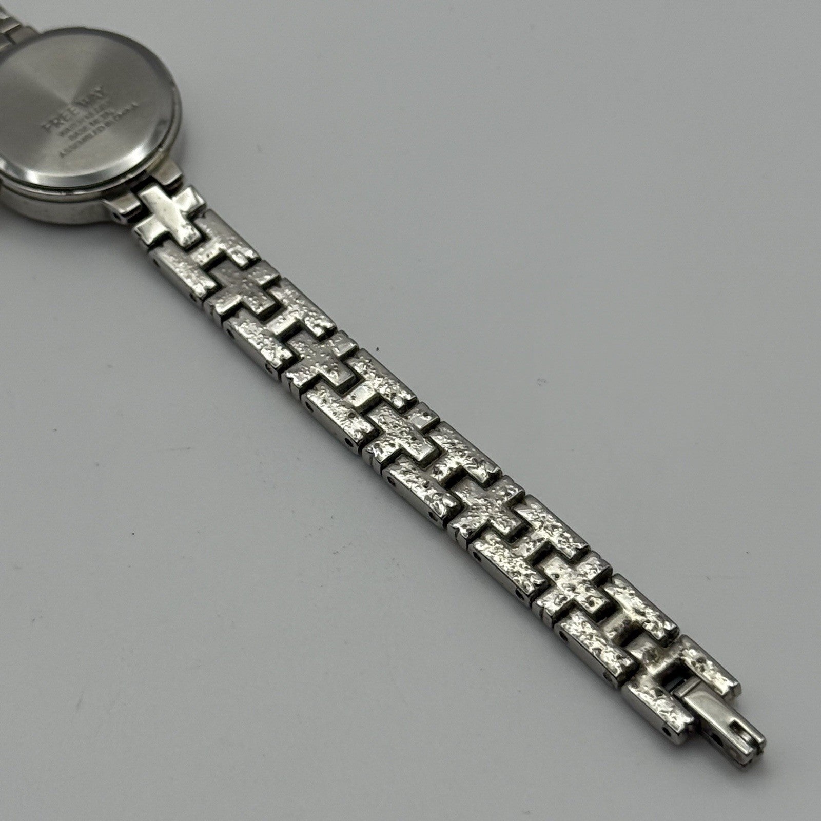 22mm Working Vintage Ladies Citizen Freeway Two Tone Quartz Watch DAMAGED CLASP