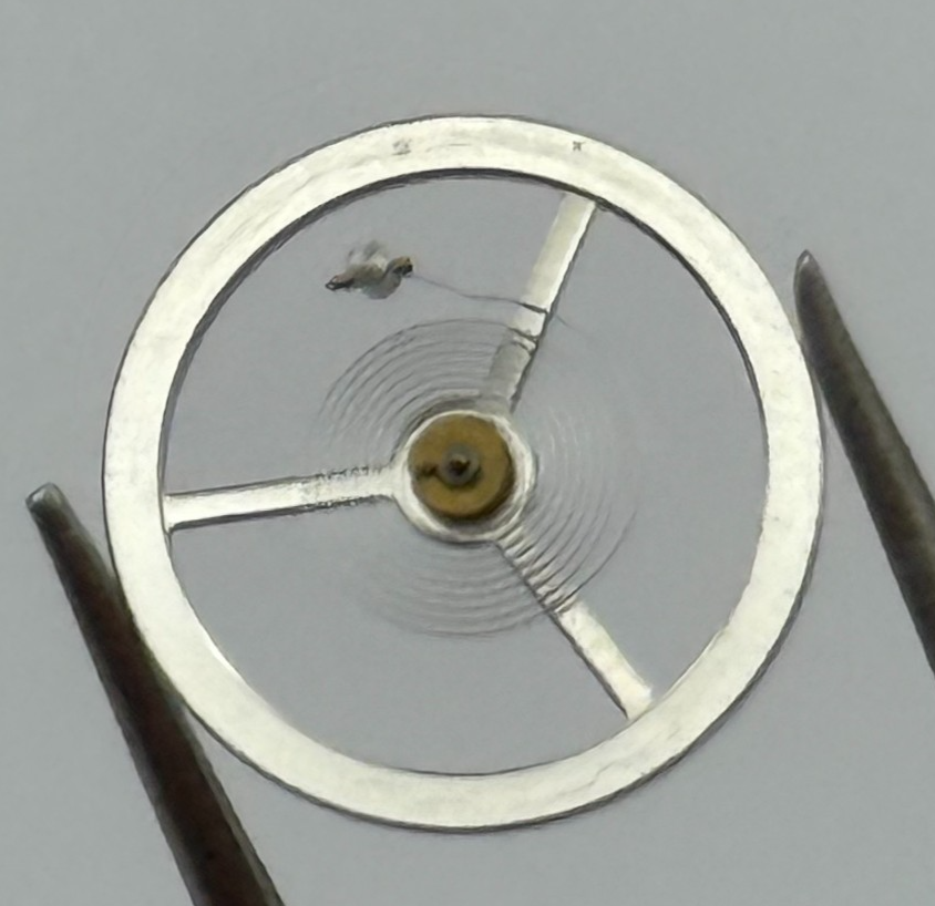 EB 1197 Balance Wheel Complete And Spring 10½’’’ 109 M Watch Movement Parts NOS