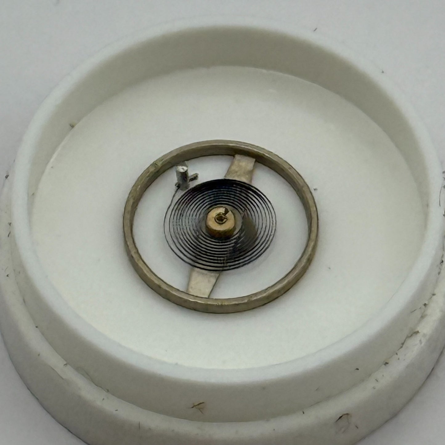 ST 69 Balance Wheel Complete And Spring 6¾–9’’’ 1155 Watch Movement Parts NOS