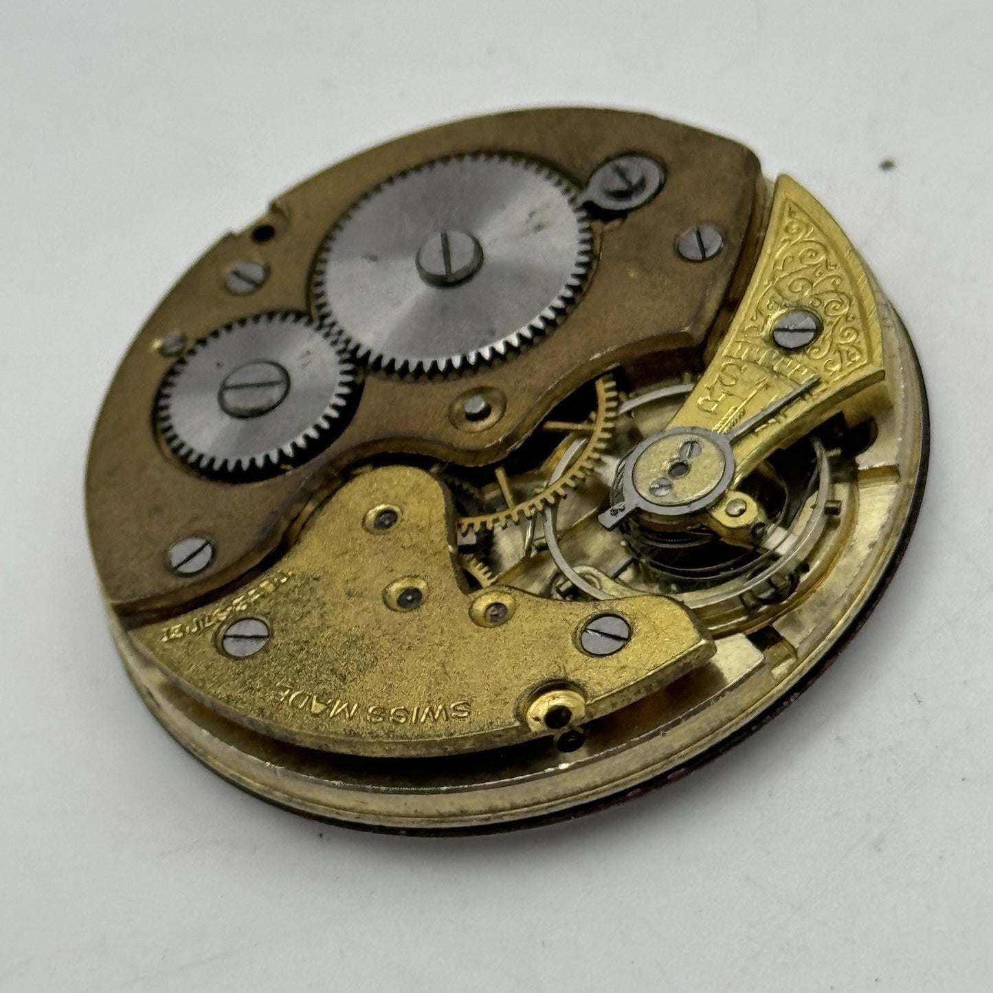 41.7mm Unidentified 15 Jewels Swiss Vintage Pocket Watch Movement PARTS REPAIR
