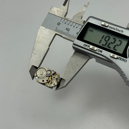 12.7mm Ladies Baume 17 Jewels Swiss Manual Wind Watch Movement Vintage PARTS
