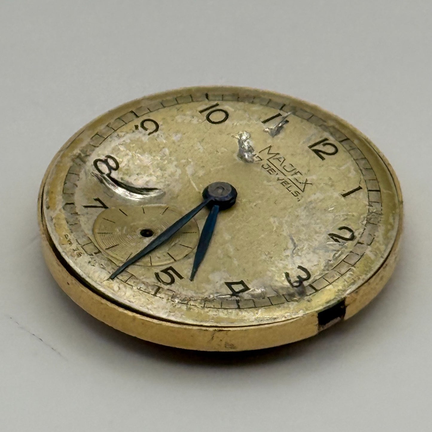 Majex Buren 370 Watch Movement Manual Wind Vintage Swiss 17 Jewels Parts 25.9mm