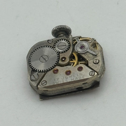 13.1mm Movado Ladies 575 Manual Wind Swiss Watch Movement Vintage RUNS FOR PARTS
