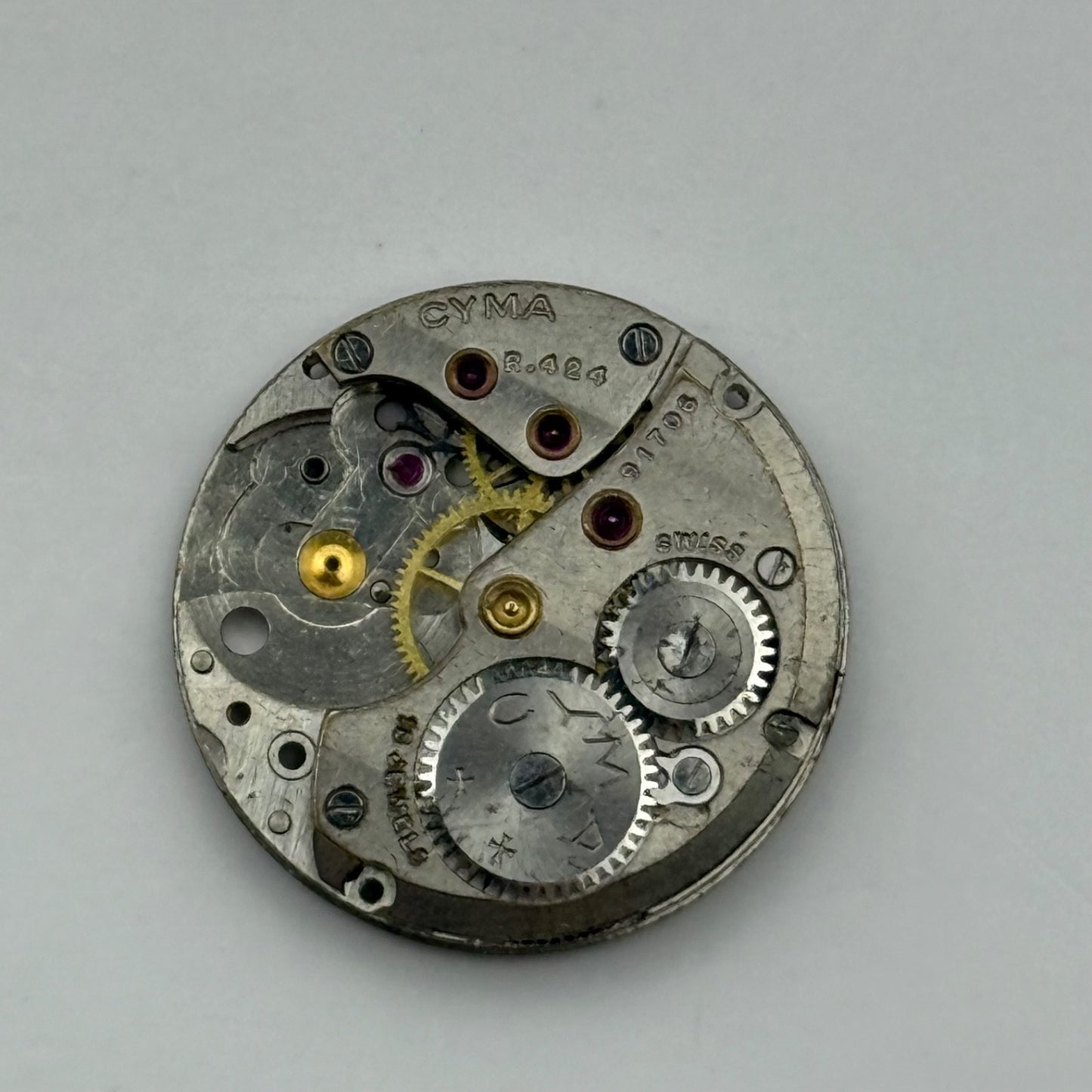Cyma R.424 Watch Movement Manual Wind Vintage Swiss Incomplete Parts 19.6mm