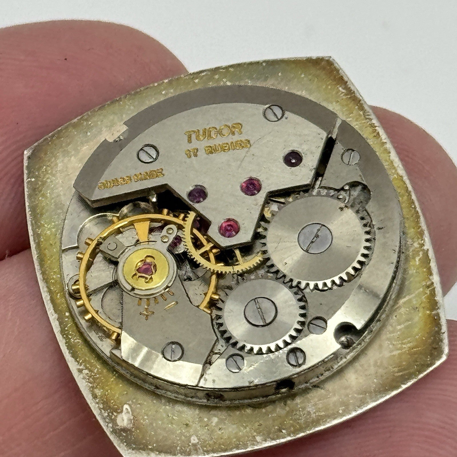 23.6mm Tudor 2422 Good Balance Dial Hands Manual Wind Vintage Watch Movement