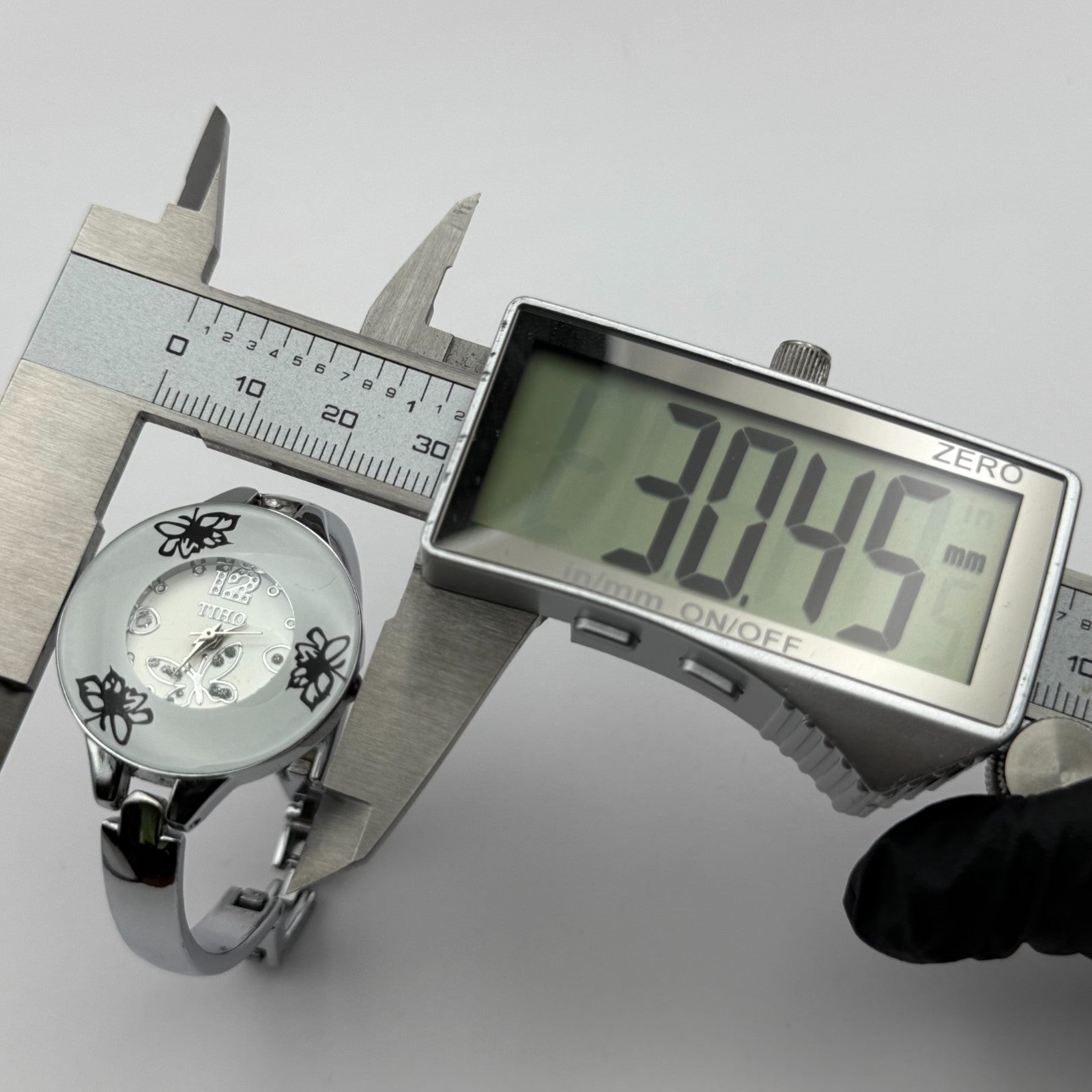 Tiho Ladies Quartz Watch Butterfly Design Dial Silver Tone Bracelet Working 30mm