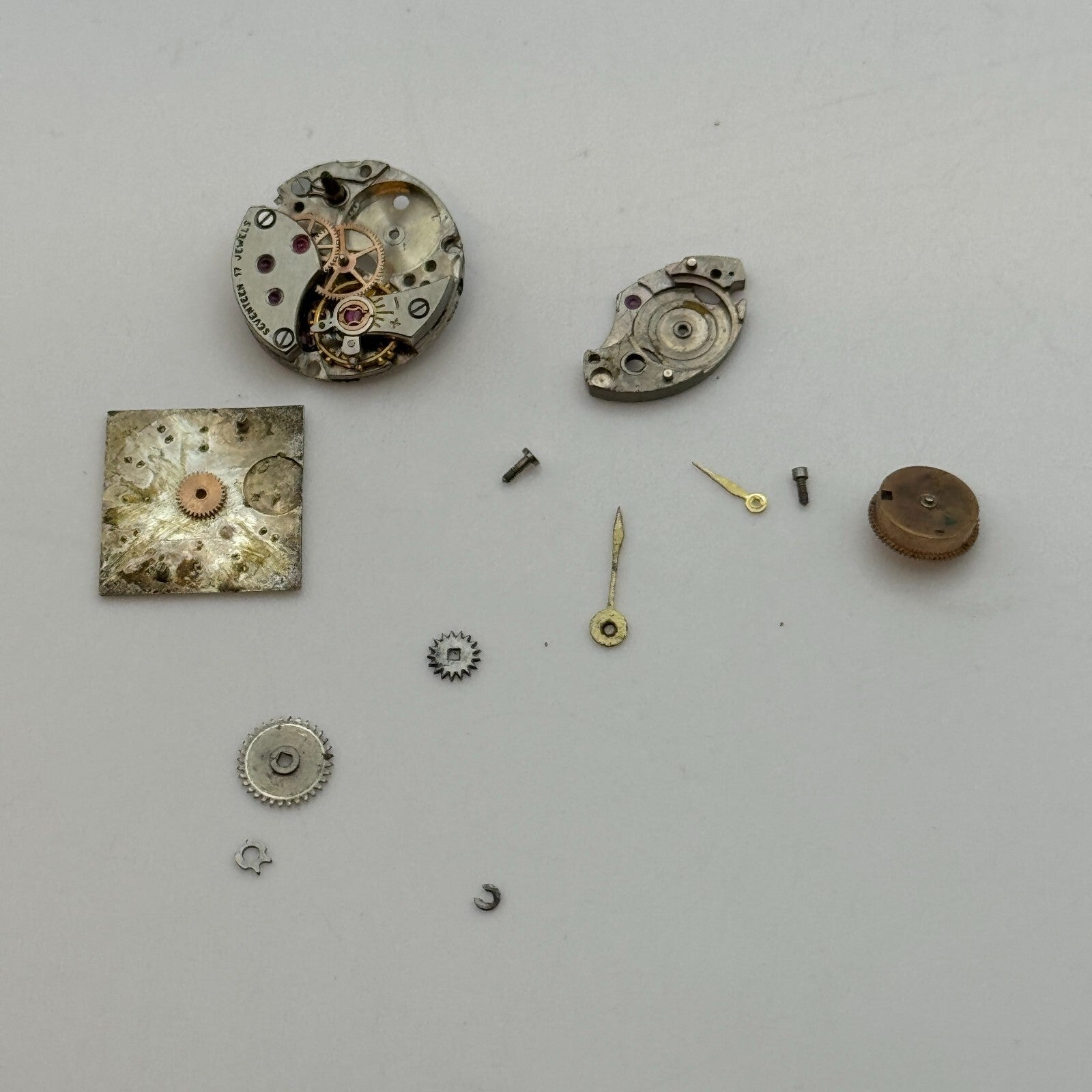 13.5mm Ladies Piaget 6N Backwind 17 Jewels Vintage Watch Movement PARTS SPARES