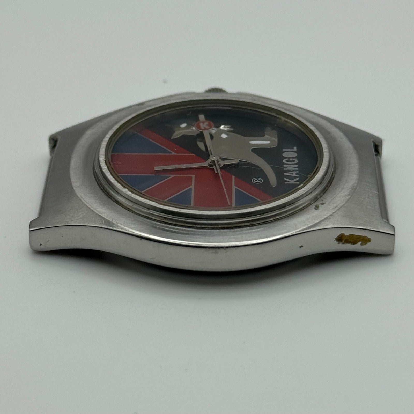 Vintage Kangol Men’s Quartz Watch Kangaroo Silver Tone 100 Metre Working 40mm