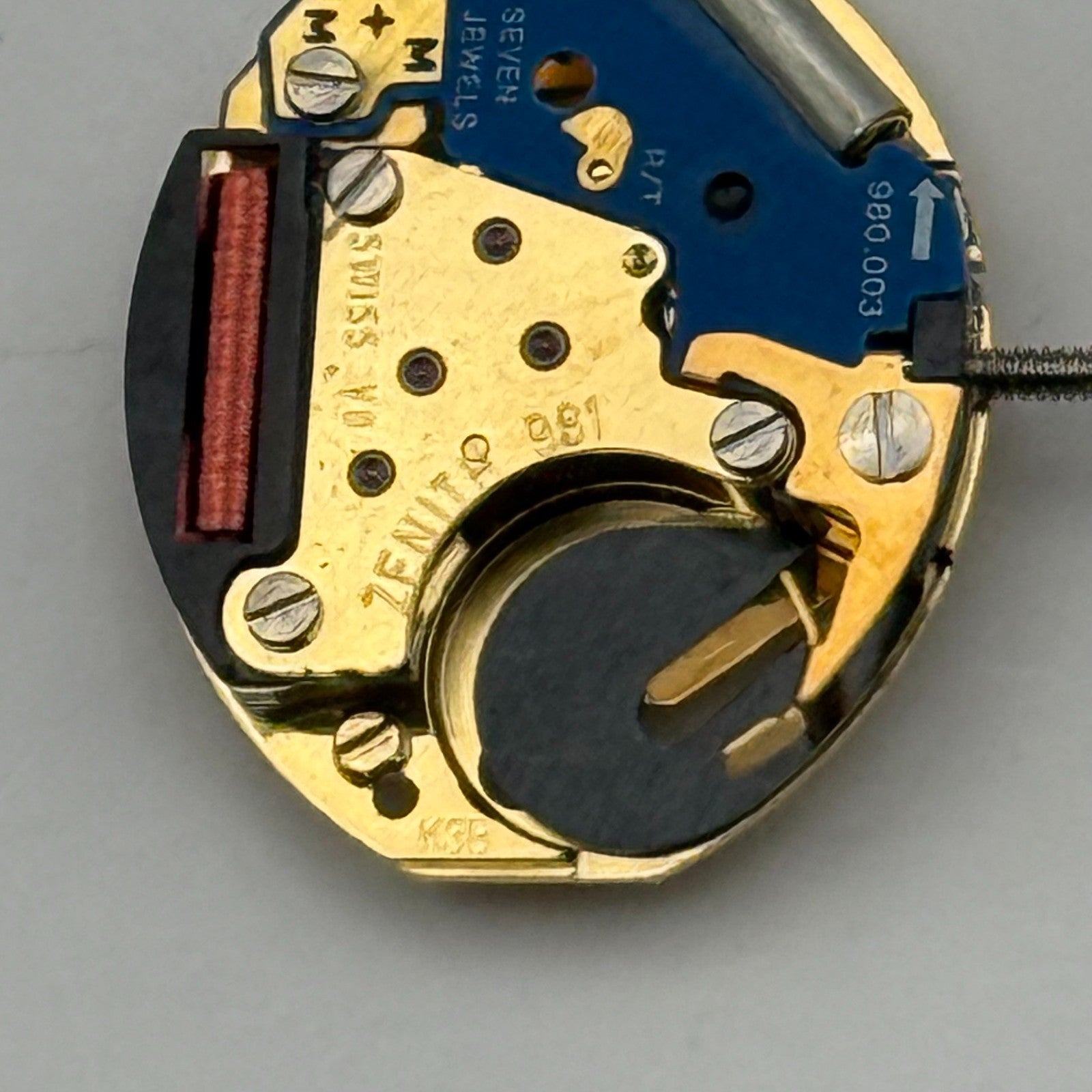 Zenith 981 Watch Movement ETA 980.003 Quartz Swiss 7 Jewel Parts Untested 15.5mm