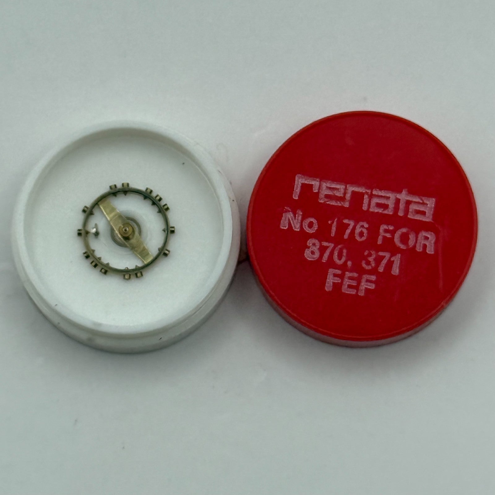 FEF 370, 371 Balance Wheel Complete And Spring 176 Watch Movement Parts NOS 