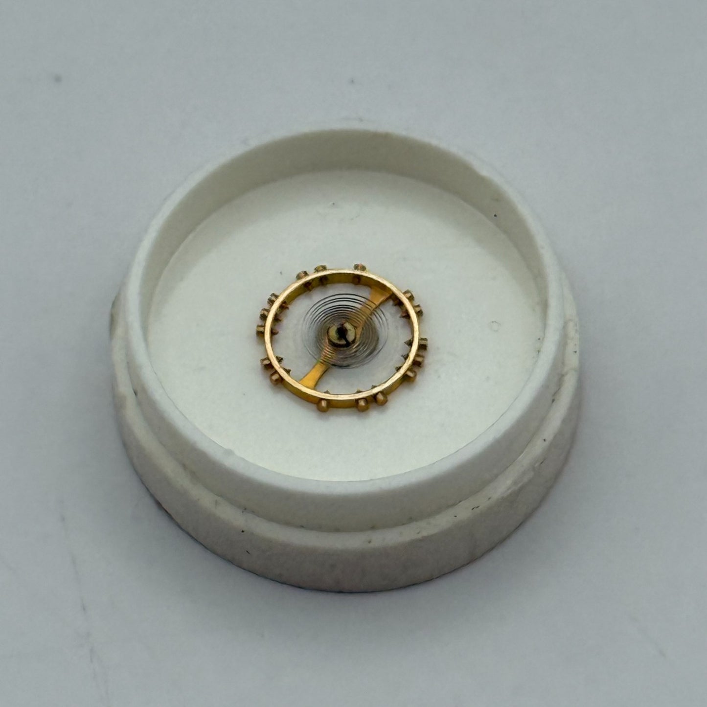 AS 976 1012 Balance Wheel Complete And Spring 29 M Watch Movement Parts NOS