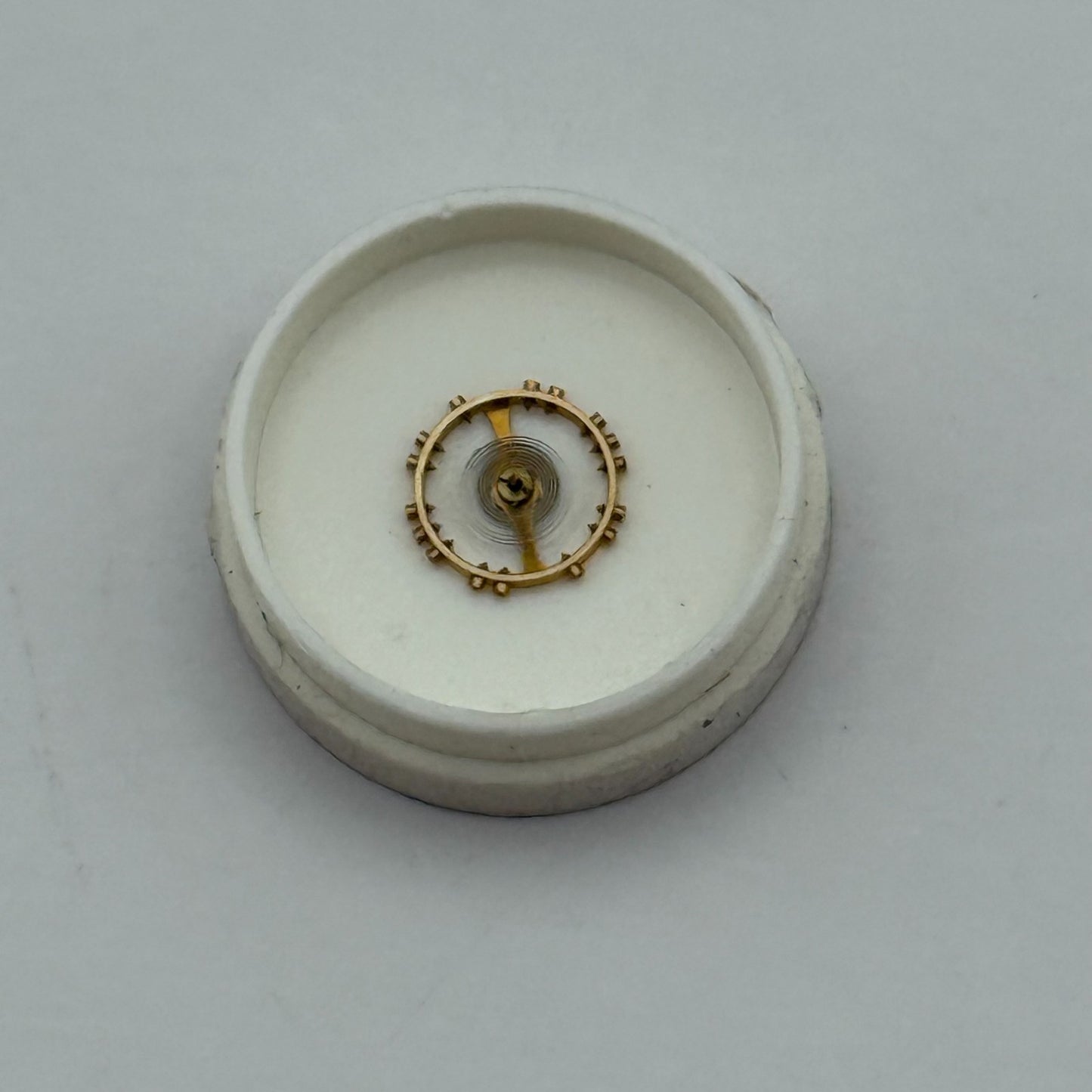AS 976 1012 Balance Wheel Complete And Spring 29 M Watch Movement Parts NOS