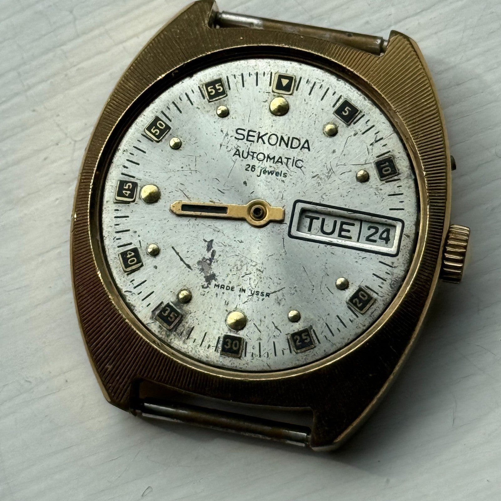 37mm Men's Vintage Sekonda USSR AU10 Automatic 26 Jewels Date Watch PARTS REPAIR