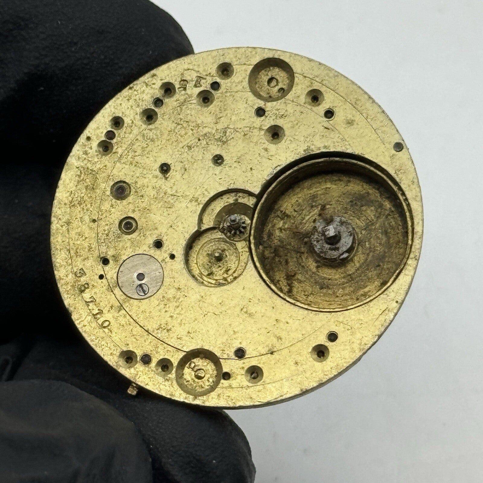 33.7mm Milleret Geneve Cylinder Watch Movement No Dial Hands FOR PARTS