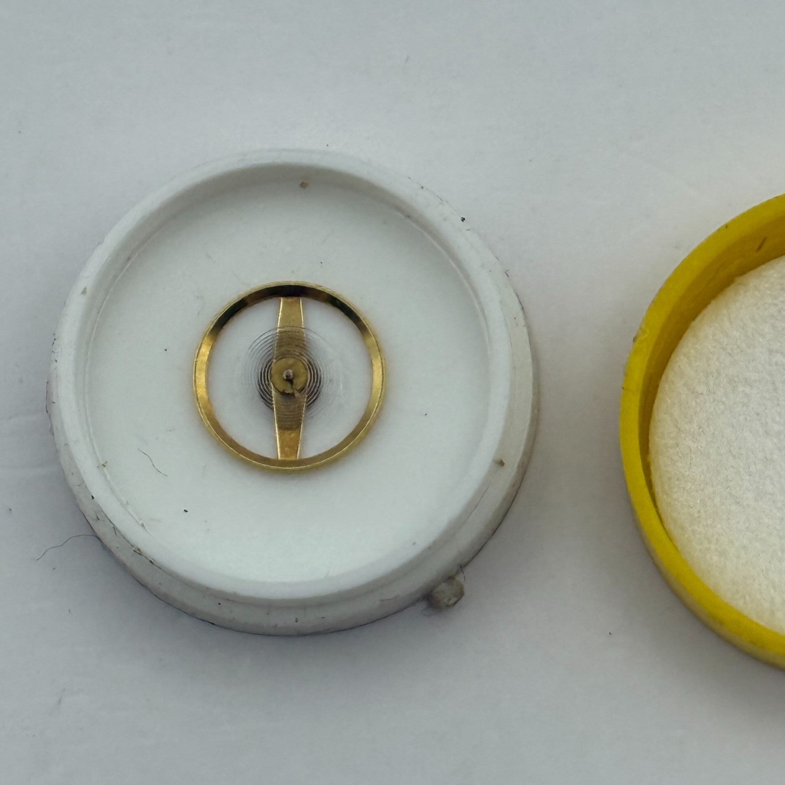 BFG 927 Balance Wheel Complete And Spring 6 3/4 - 8''' Watch Movement Parts 