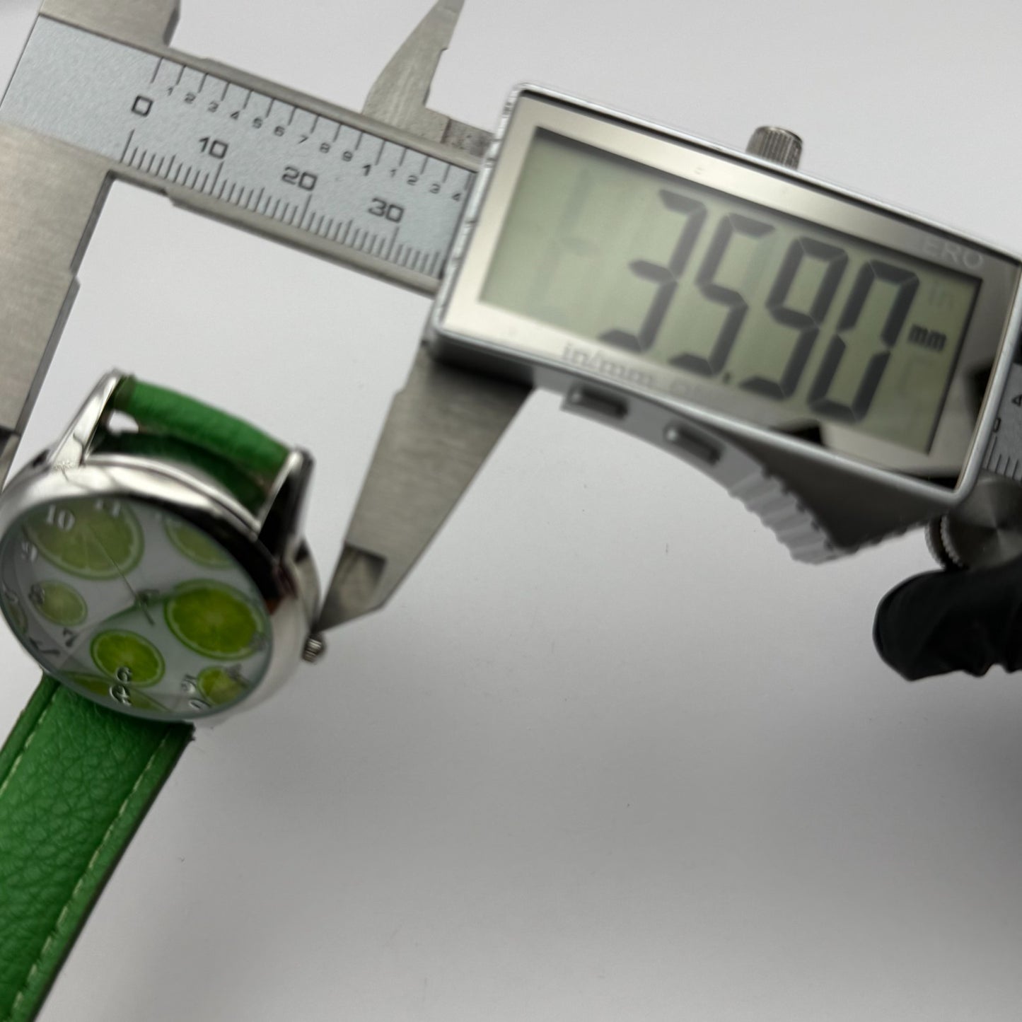 Eve Mon Crios Ladies Quartz Watch Lime Slice Dial Green Strap Japan Working 36mm