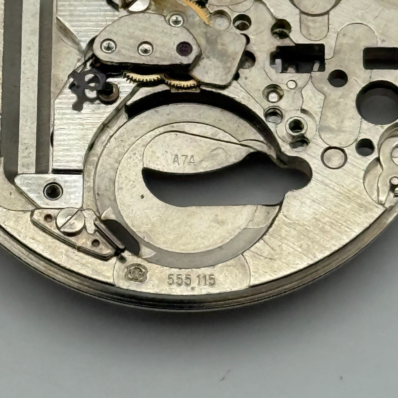 ETA 555.115 Quartz Watch Movement Vintage Swiss Parts Repair Spares 26.1mm