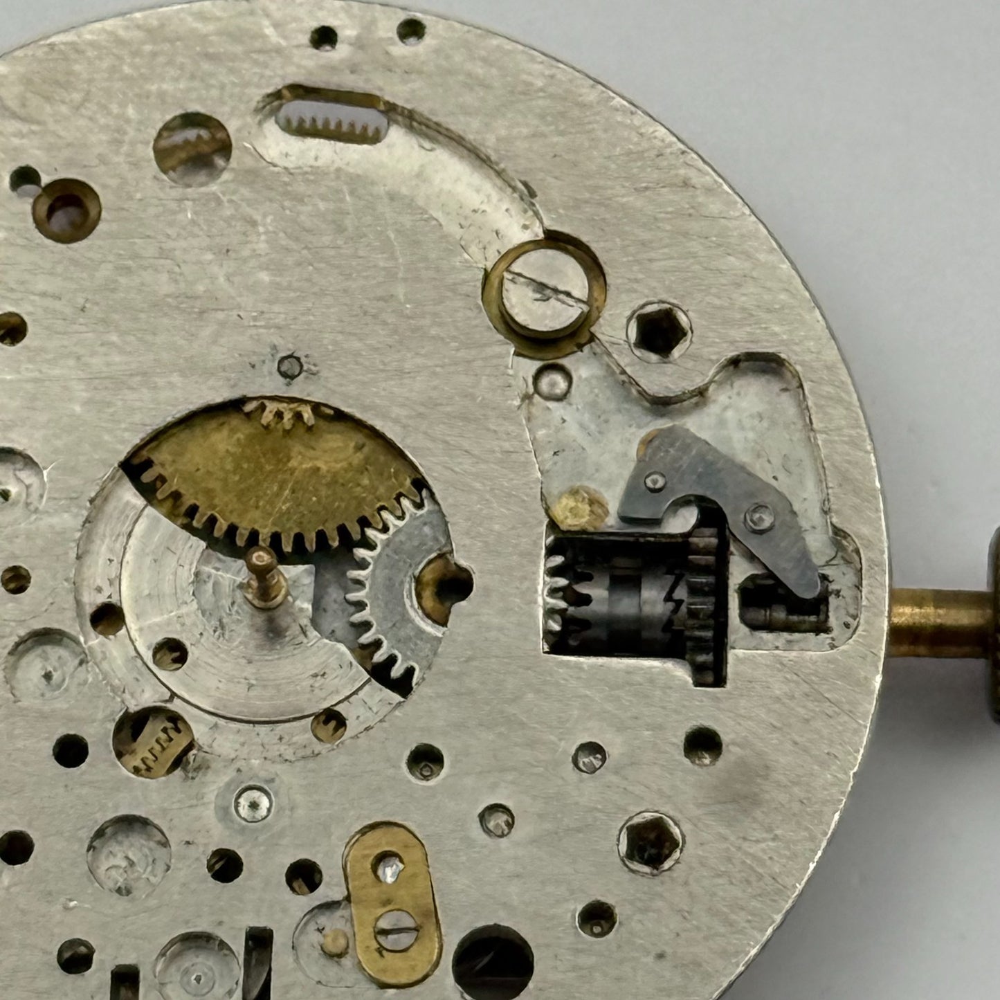 BFG 875 Watch Movement 1 Jewel Manual Wind Swiss Vintage Parts Repair 31.1mm