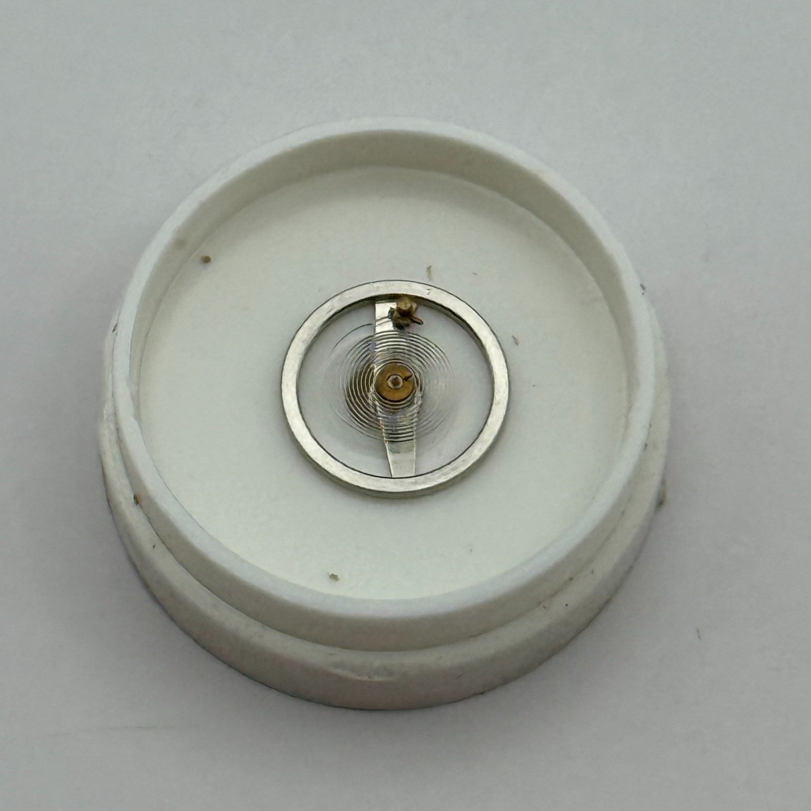 Cattin C.64 Balance Complete a pl. Renata 1550 M Watch Movement Parts Vintage