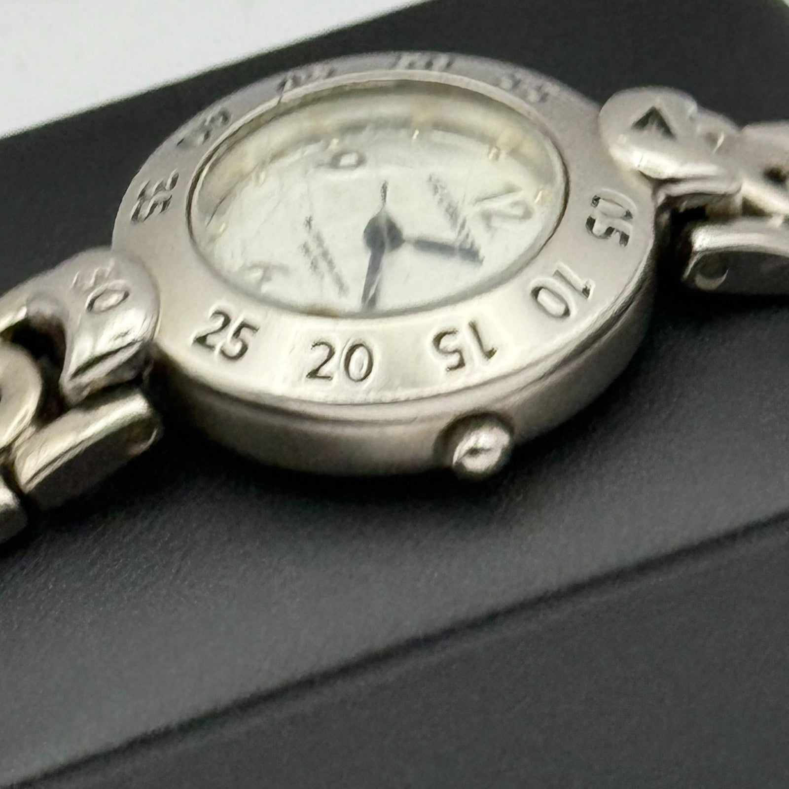 Liz Claiborne Ladies Quartz Watch Silver Tone Bracelet Japan Working 26mm