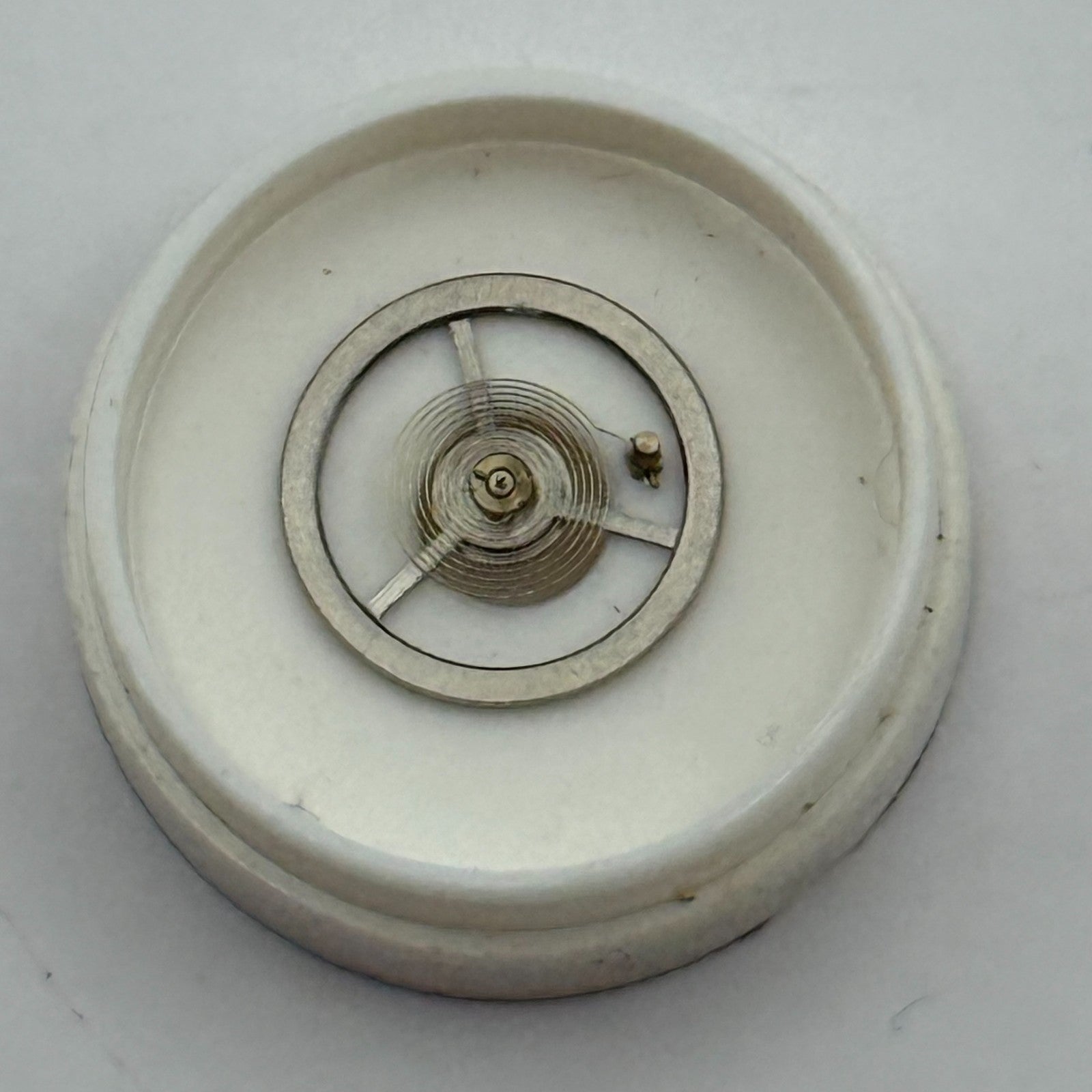 BFG 917 Balance Wheel Complete And Spring  10½’’’  1262 Watch Movement Parts NOS