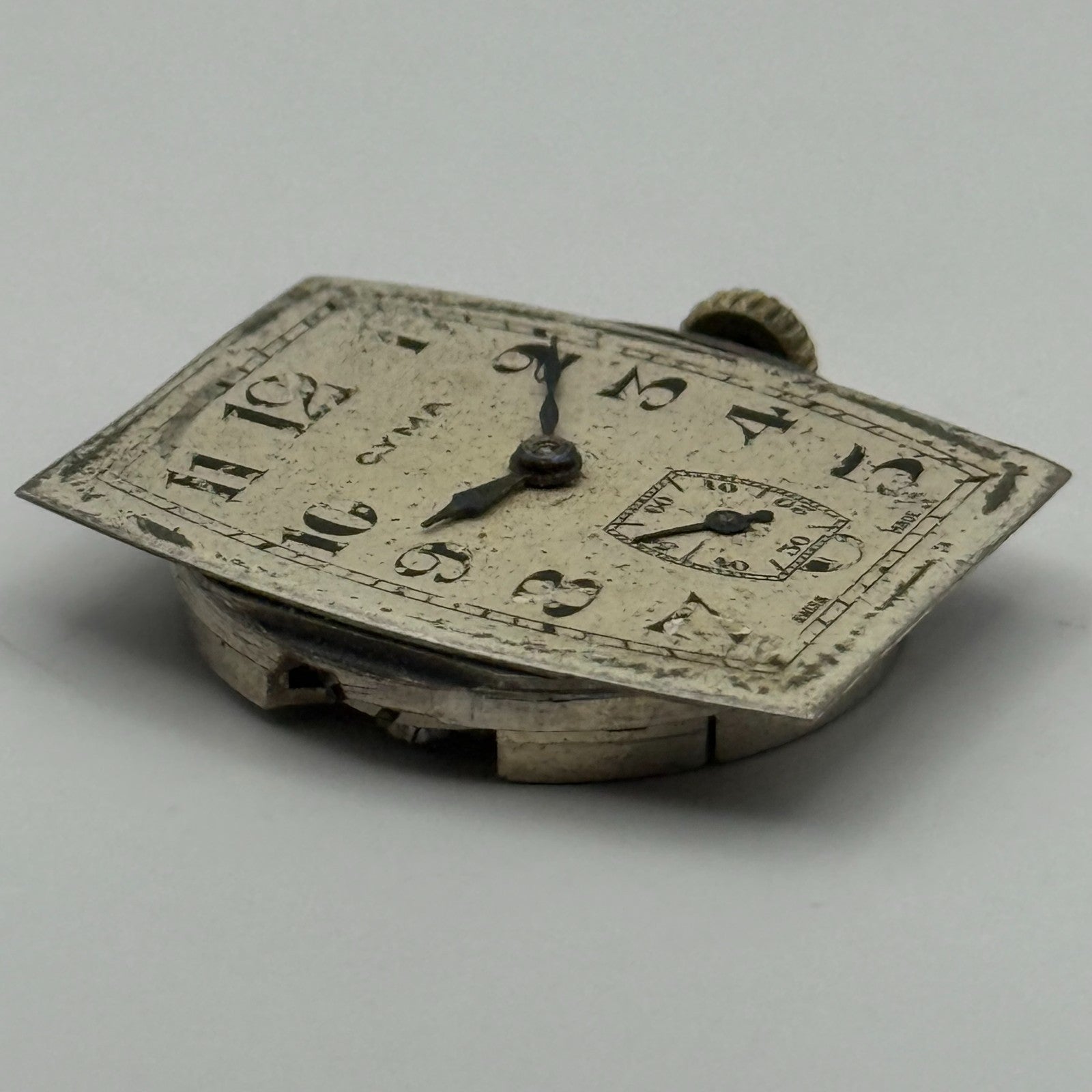 Cyma REF 032B Watch Movement Manual Wind Vintage Swiss 15 Jewels Repair 26.1mm