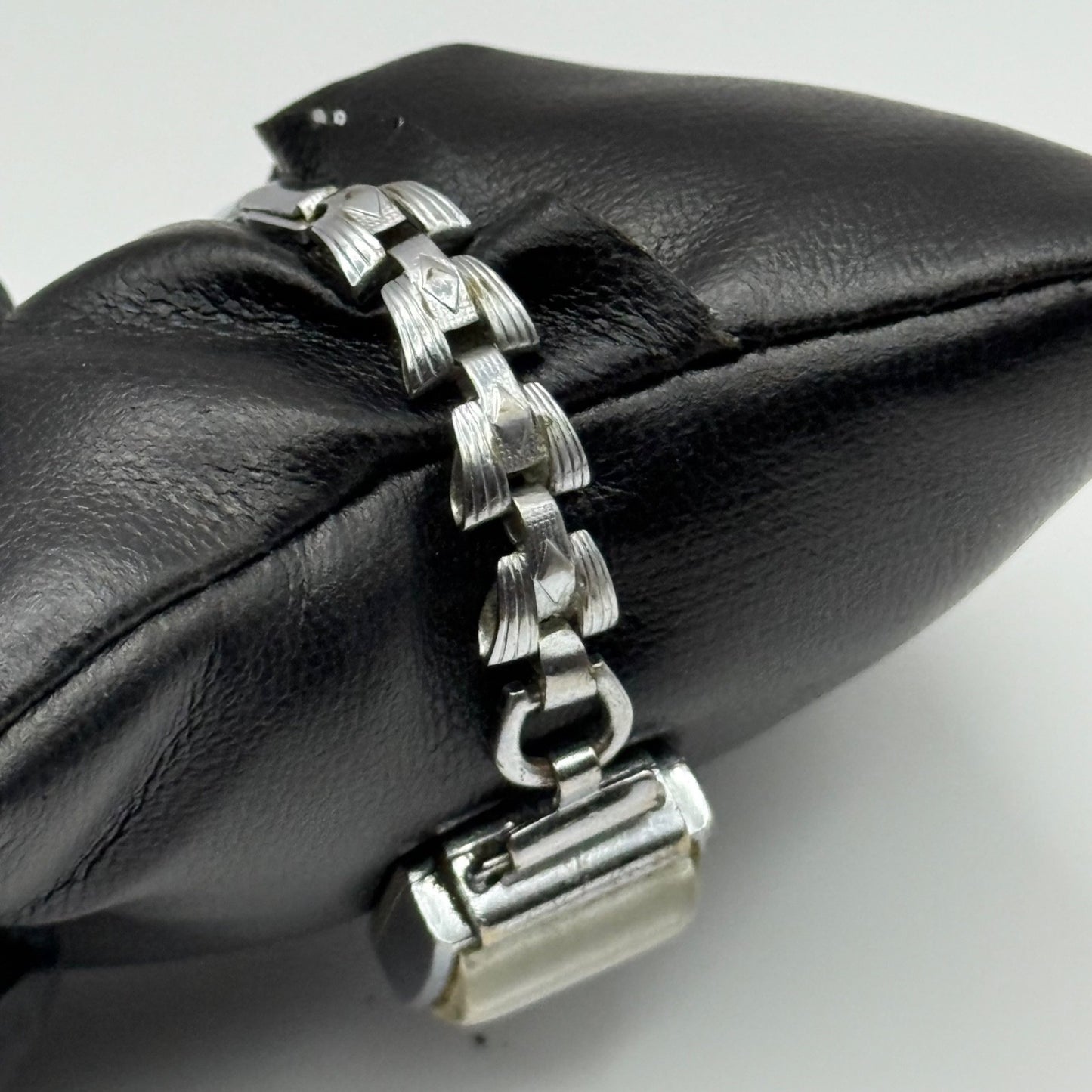 17mm Vintage Oris Ladies Swiss Prima Bracelet Manual Wind Watch PARTS / REPAIR