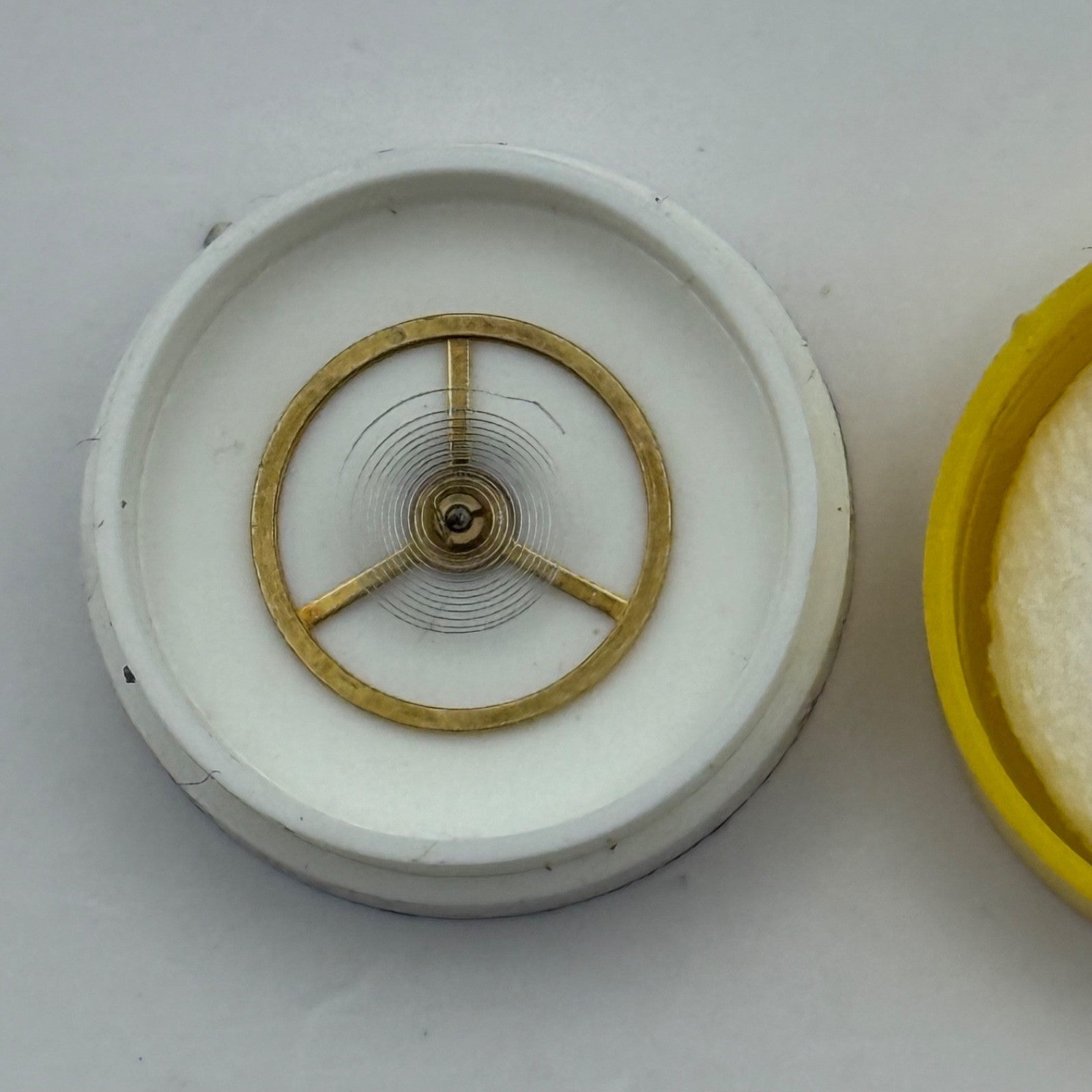 BFG 582 Balance Wheel Complete And Spring 13 1/2''' 1782 Watch Movement Parts 