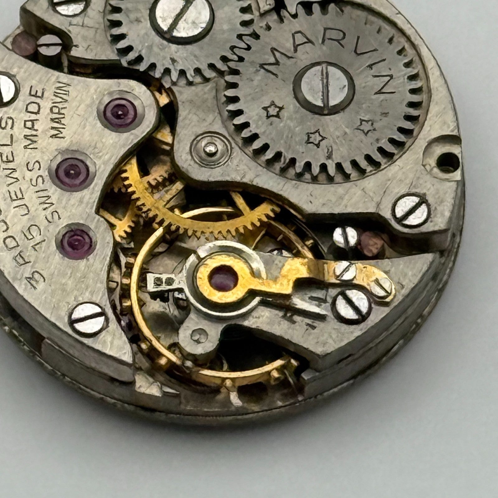 Marvin 310 Watch Movement Manual Wind Vintage Swiss 15 Jewels Parts 19.6mm