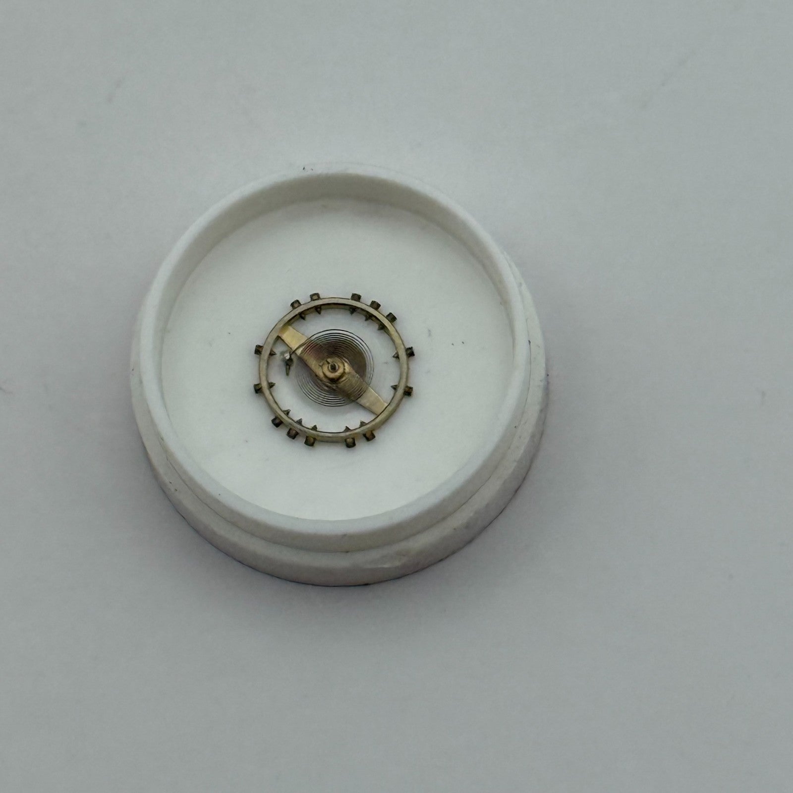 ETA 2412 Balance Wheel Complete And Spring 6 3/4''' 1257 M Watch Movement Parts 