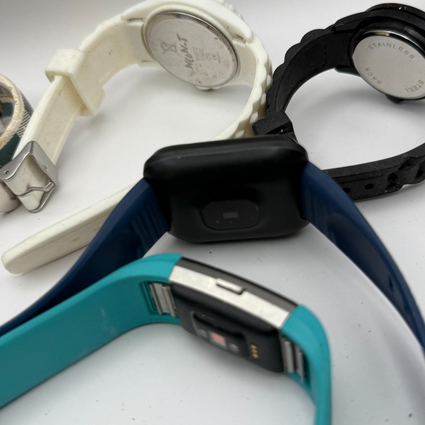 Bundle Of 15 Quartz Watches Job Lot Modern / Vintage Untested Parts / Repair