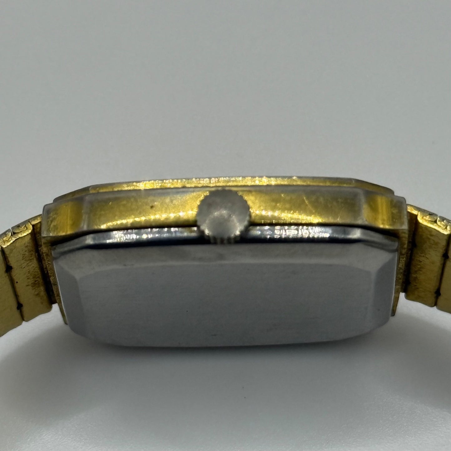 27mm Vintage Parma 17 Jewels Gold Plated Manual Wind Watch FOR PARTS / REPAIR