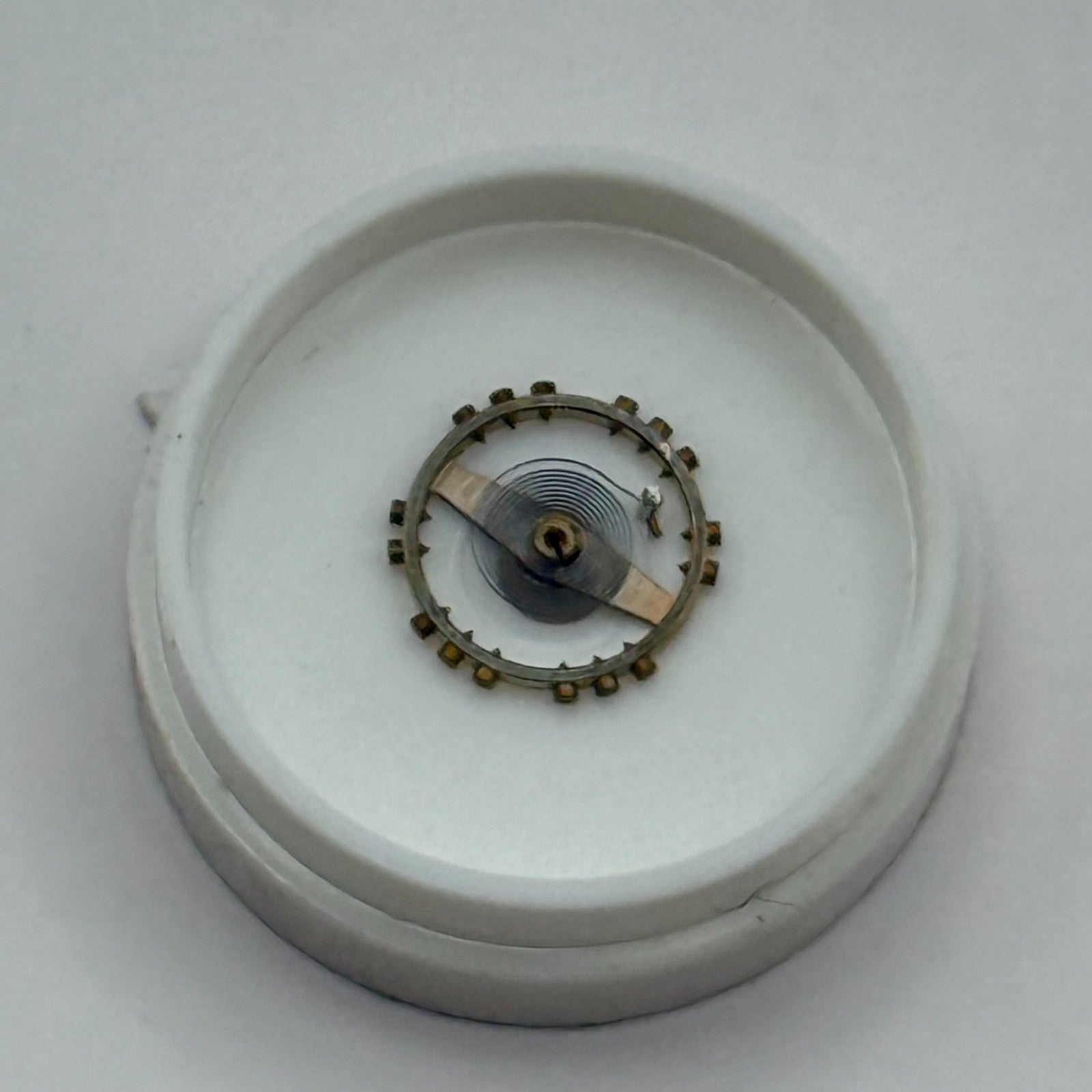 ETA 2480 Balance Wheel Complete And Spring 939 M Watch Movement Parts NOS 