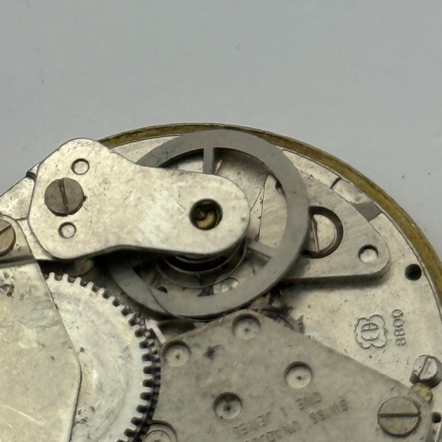 EB 8800 Watch Movement Tara Date Manual Wind Vintage Swiss Parts Repair 26.9mm