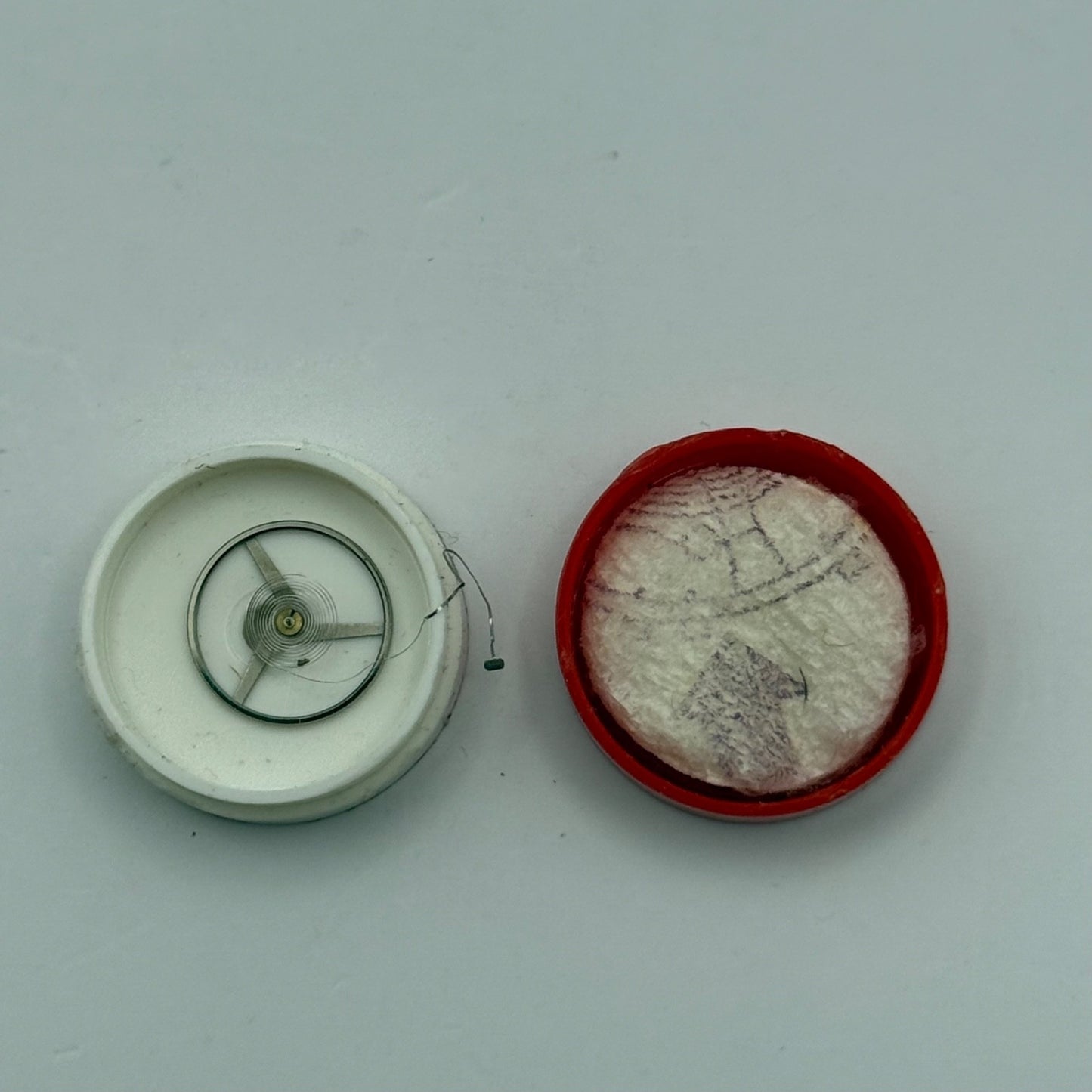 Peseux 320 330 Balance Complete Renata 454 M Watch Movement Parts Vintage DAMAGE