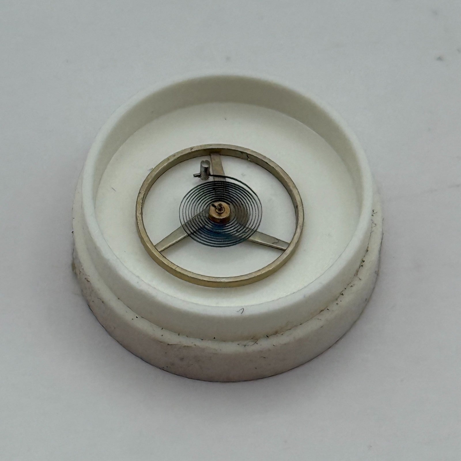 FHF 70 Balance Wheel Complete And Spring  10½’’’ 201 M Watch Movement Parts NOS