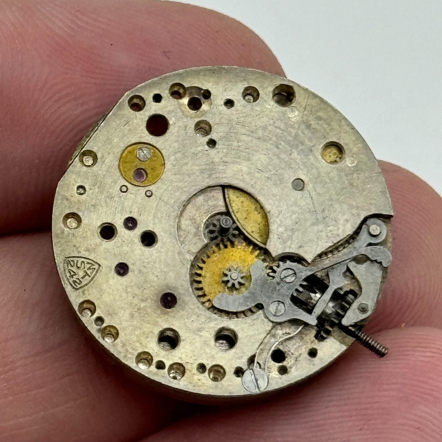 23.6mm Roamer MST 242 Manual Wind 15 Jewels Swiss Watch Movement PARTS SPARES