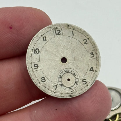 27.3mm Mens Unidentified 15 Jewels Trench Watch Movement Manual Wind Swiss PARTS