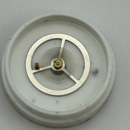 Brac 500 Balance Wheel Complete And Spring  696 Watch Movement Parts NOS