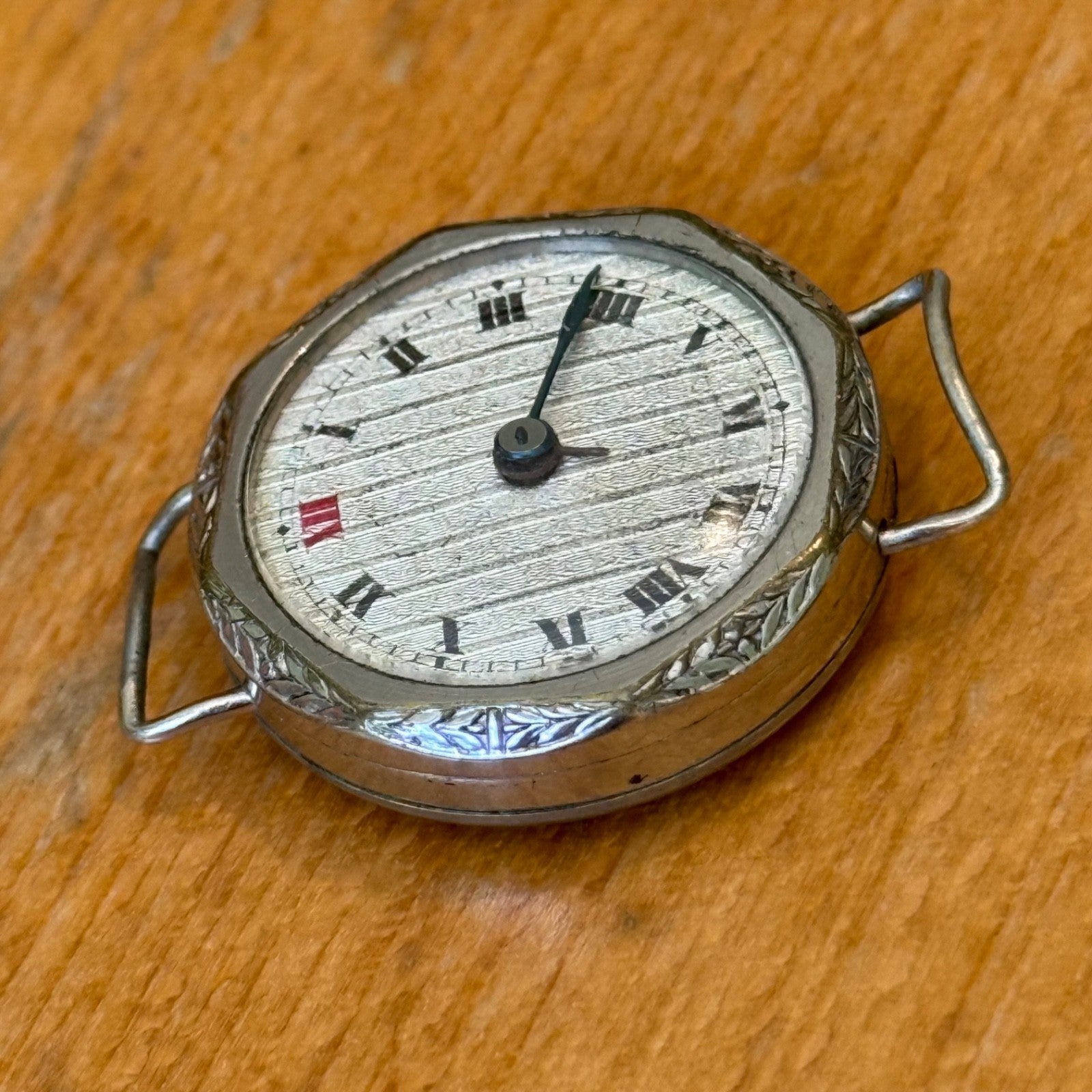 26mm Vintage Art Deco Trench Watch Swiss Made Manual Wind For PARTS / REPAIR