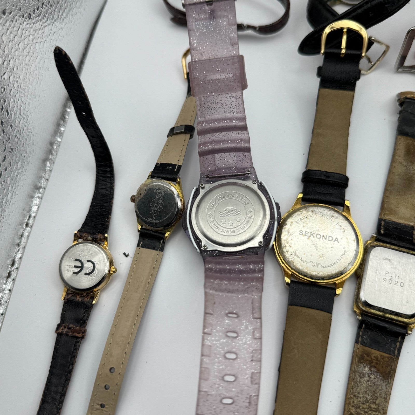 Bundle Of 15 Quartz Watches Job Lot Modern / Vintage Untested Parts / Repair