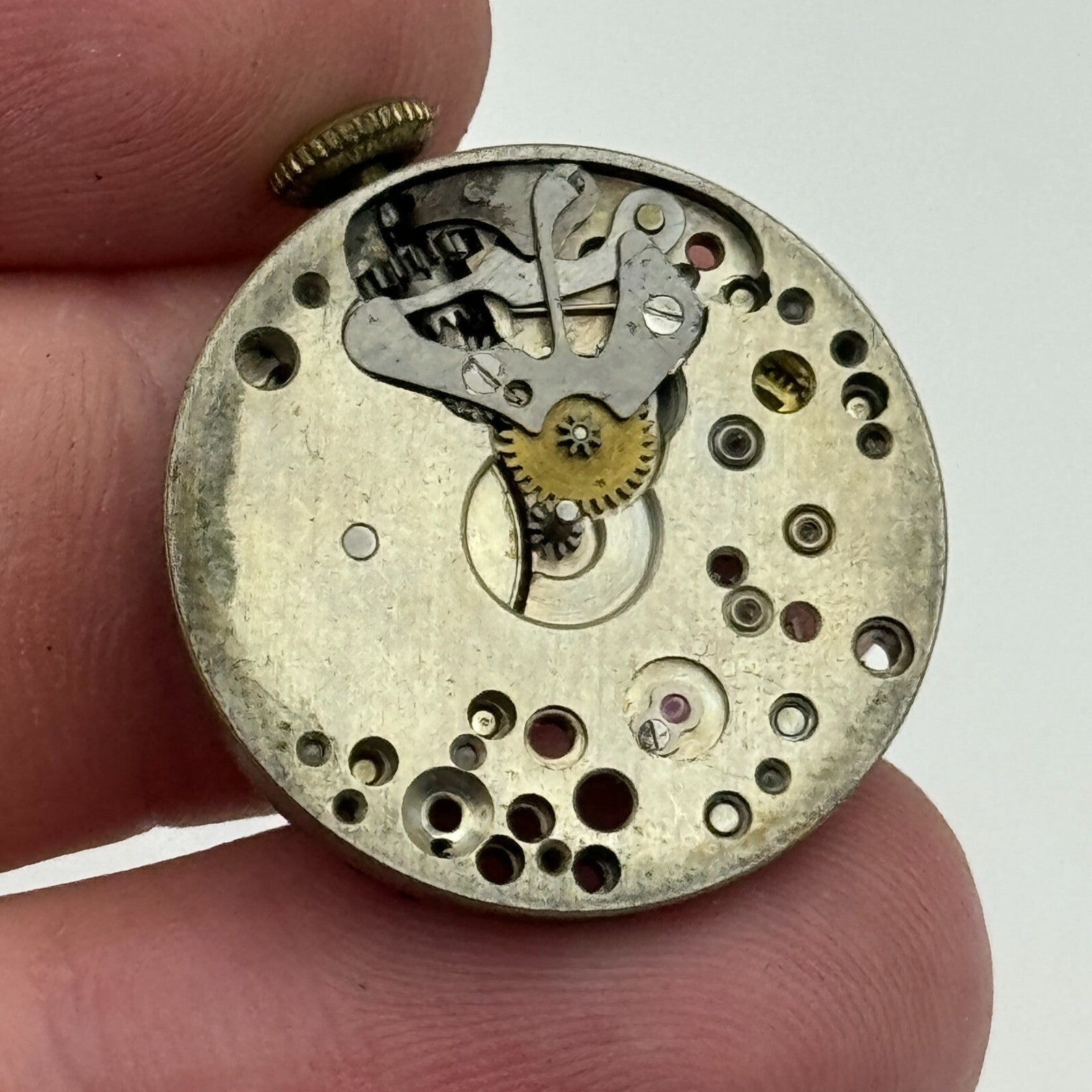 23.4mm Unidentified Cal 116 Manual Wind Watch Movement Swiss Vintage PARTS SPARE