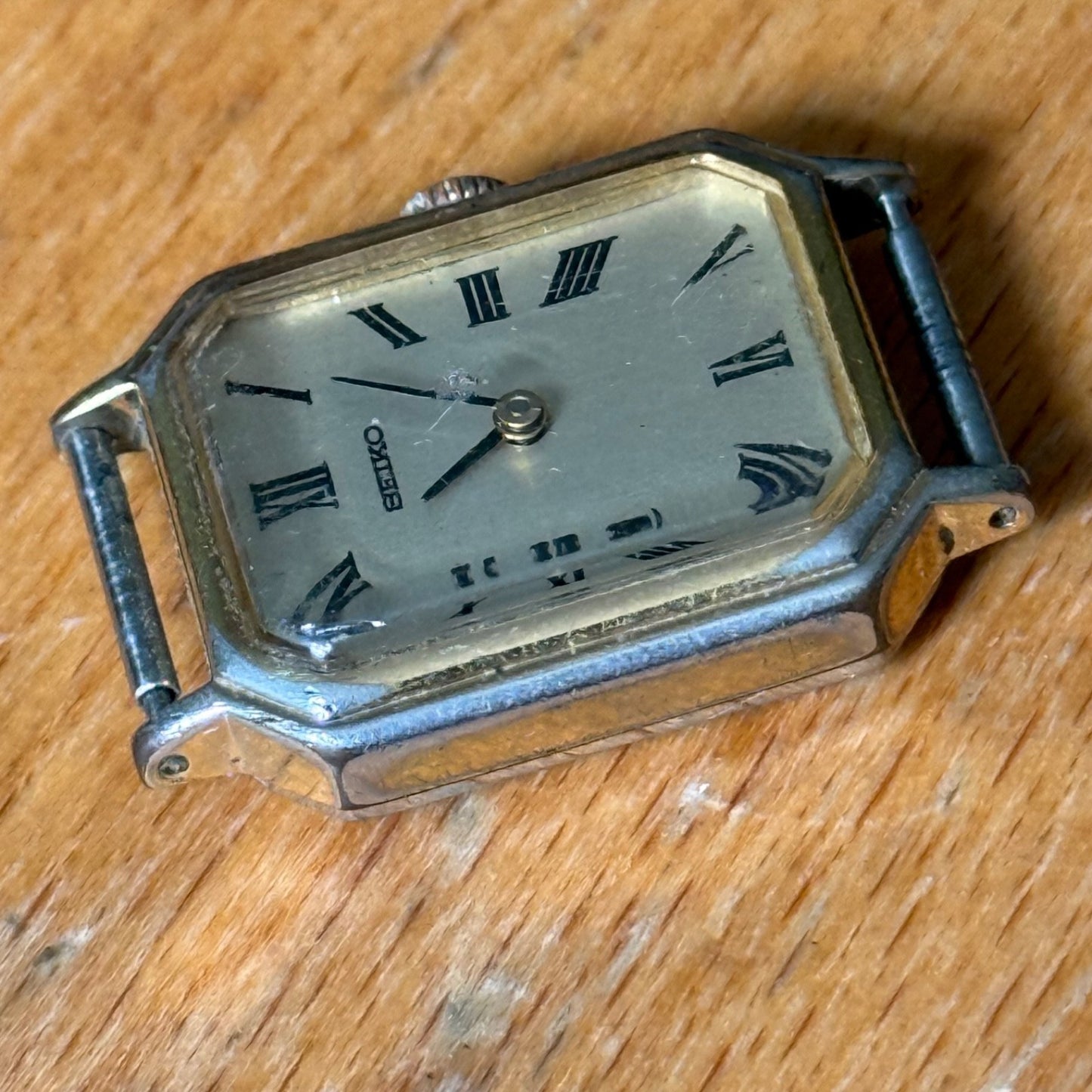 20mm Vintage Seiko 1100-5460 Japan Ladies Manual Wind 11A Watch PARTS / REPAIR